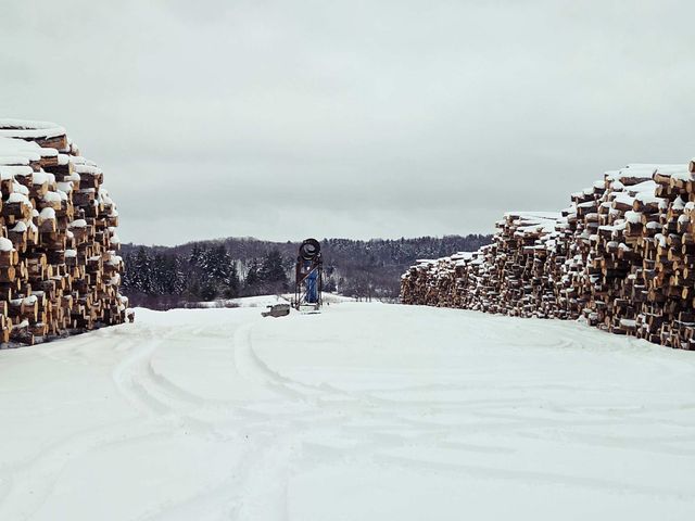 109 River Road, Irasburg, VT 05845