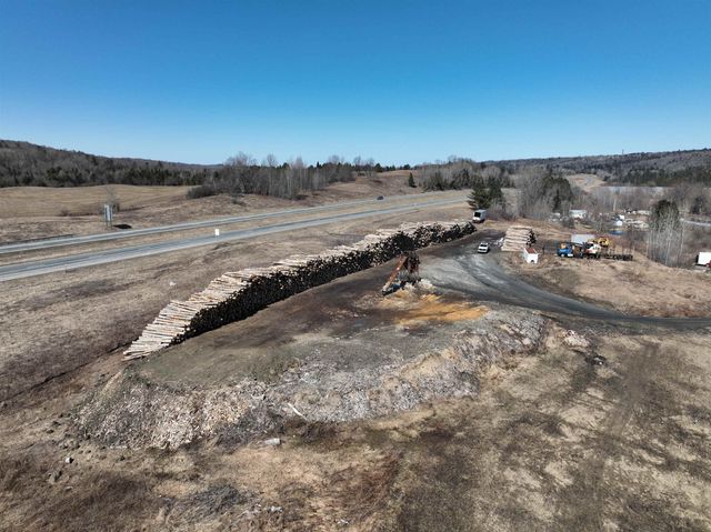 109 River Road, Irasburg, VT 05845