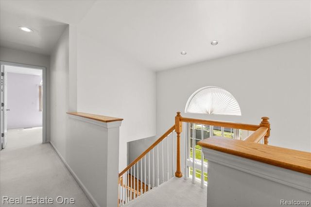 113 Algansee Drive, Troy, MI 48083