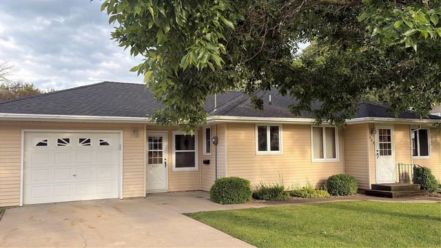 803 S Adams Street, Wellsburg, IA 50680