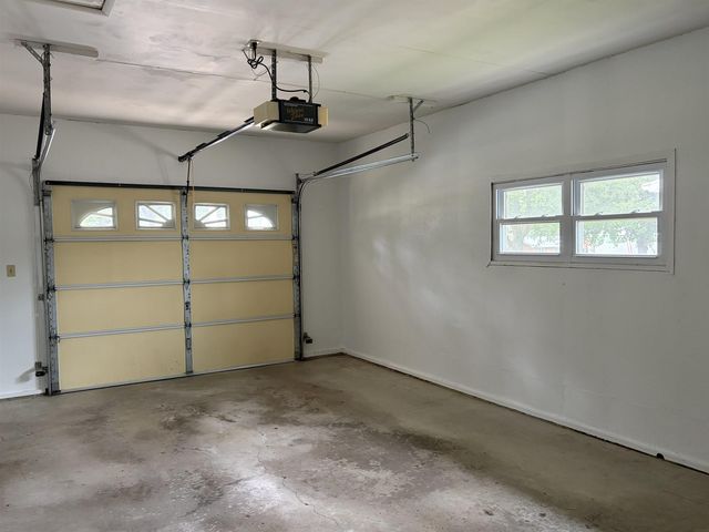803 S Adams Street, Wellsburg, IA 50680