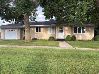803 S Adams Street, Wellsburg, IA 50680