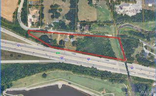 430 N Service Road, St Peters, MO 63376