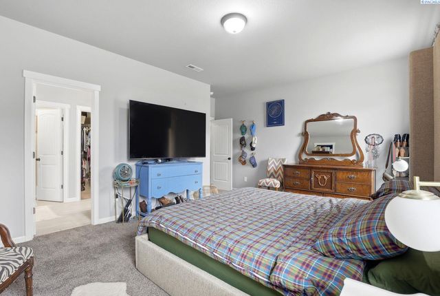 104 Bravo Street, Moxee City, WA 98936