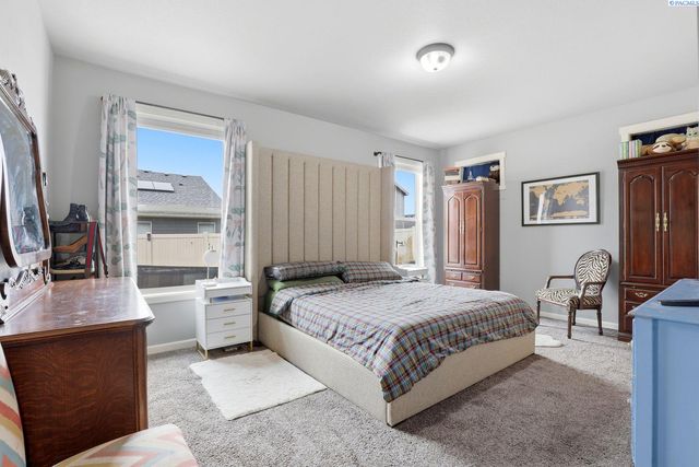 104 Bravo Street, Moxee City, WA 98936