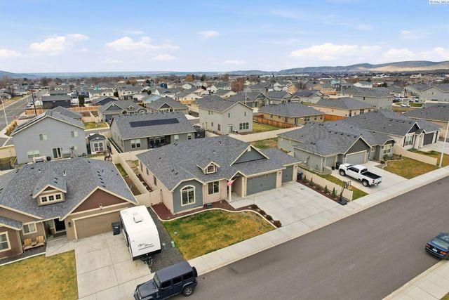 104 Bravo Street, Moxee City, WA 98936