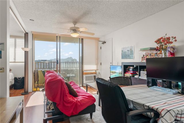 2240 Kuhio Avenue 3007, Honolulu, HI 96815