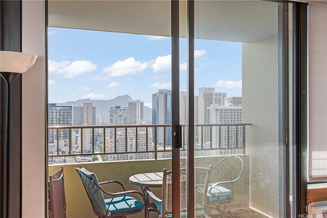 2240 Kuhio Avenue 3007, Honolulu, HI 96815