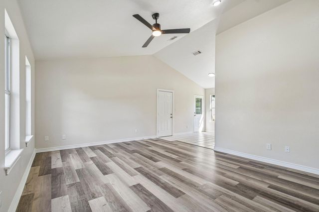 164 Southwood DR, Granite Shoals, TX 78654