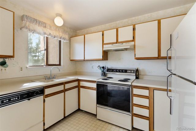 2039 Bristlecone, Colorado Springs, CO 80919