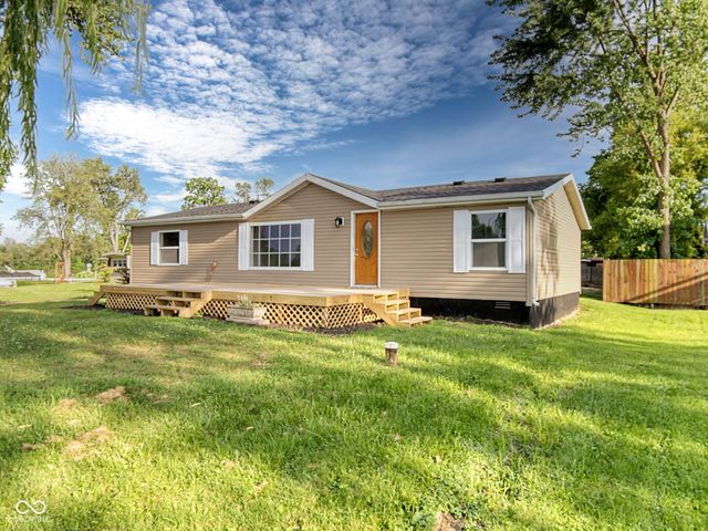 650 S Wildwood Drive, Cromwell, IN 46732