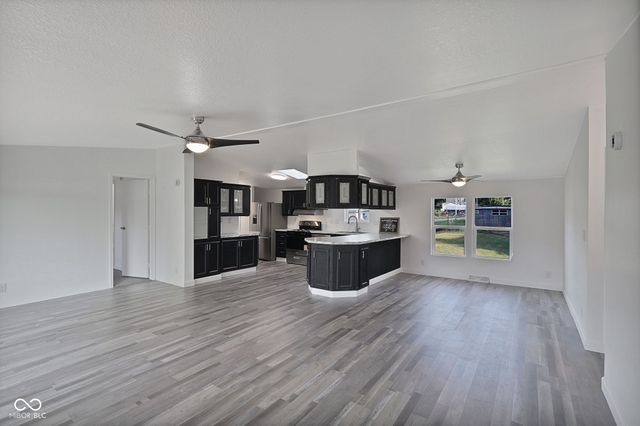 650 S Wildwood Drive, Cromwell, IN 46732