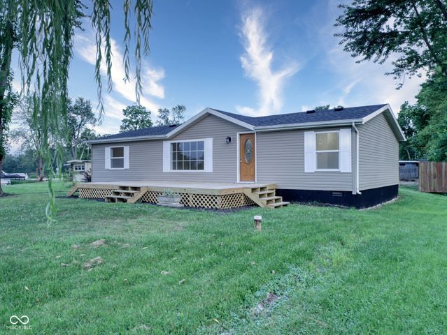 650 S Wildwood Drive, Cromwell, IN 46732