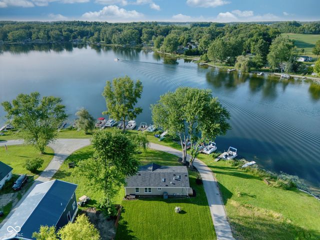 650 S Wildwood Drive, Cromwell, IN 46732