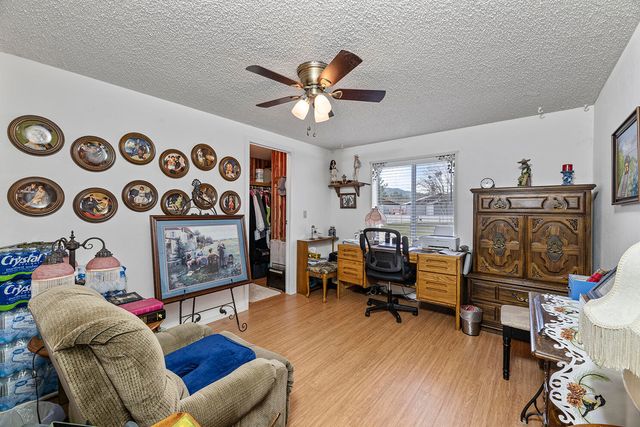 104 Hart Circle, Shady Cove, OR 97539