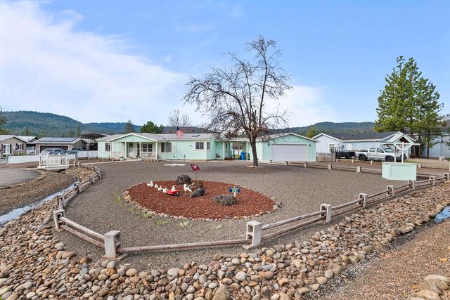 104 Hart Circle, Shady Cove, OR 97539