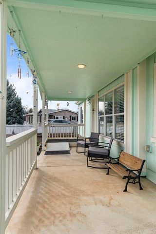 104 Hart Circle, Shady Cove, OR 97539