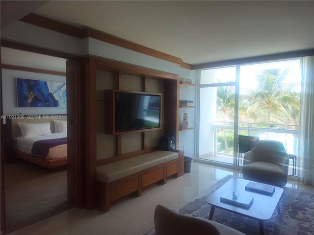 6801 Collins Avenue 320, Miami Beach, FL 33141