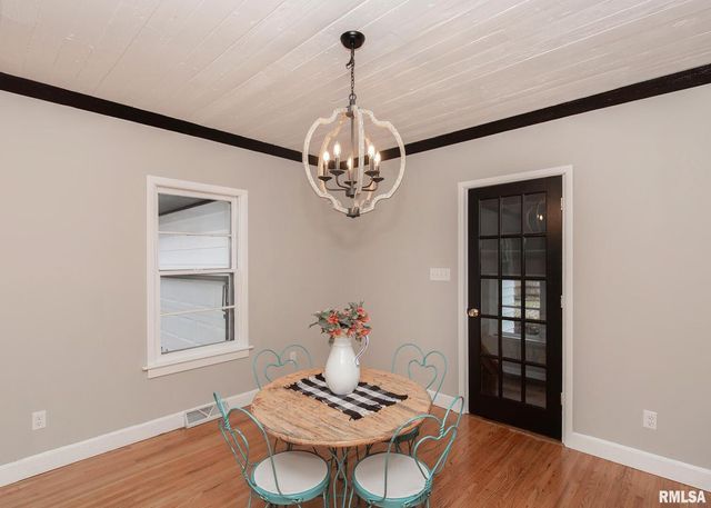 213 N WILLIAMS Street, Geneseo, IL 61254