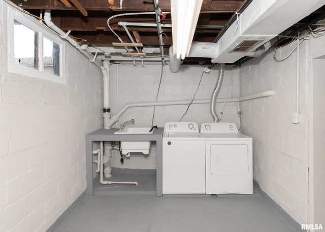 213 N WILLIAMS Street, Geneseo, IL 61254