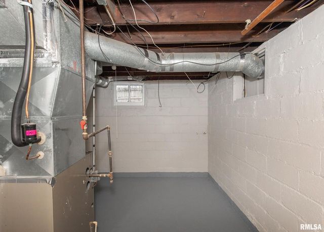 213 N WILLIAMS Street, Geneseo, IL 61254