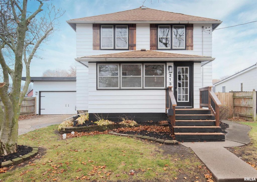 213 N WILLIAMS Street, Geneseo, IL 61254