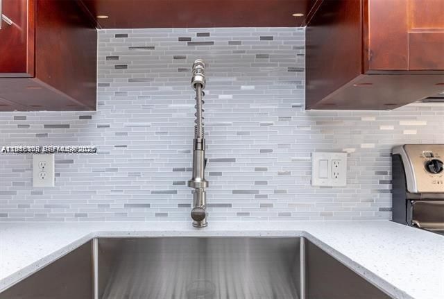 13499 Biscayne Blvd 912, North Miami, FL 33181