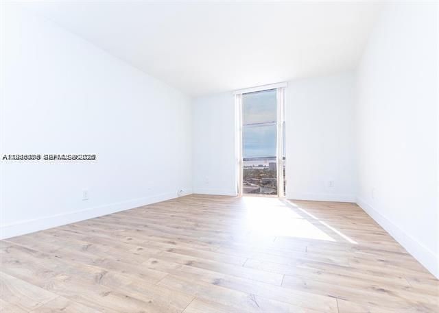 13499 Biscayne Blvd 912, North Miami, FL 33181