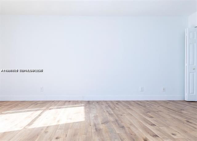 13499 Biscayne Blvd 912, North Miami, FL 33181