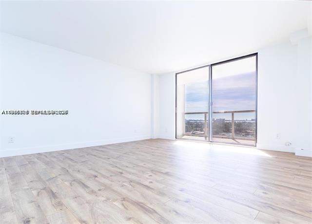 13499 Biscayne Blvd 912, North Miami, FL 33181