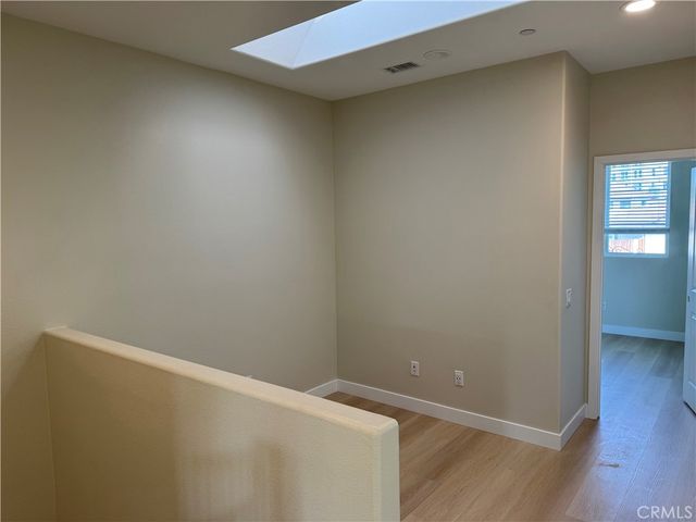 12265 N Lima, Sylmar, CA 91342