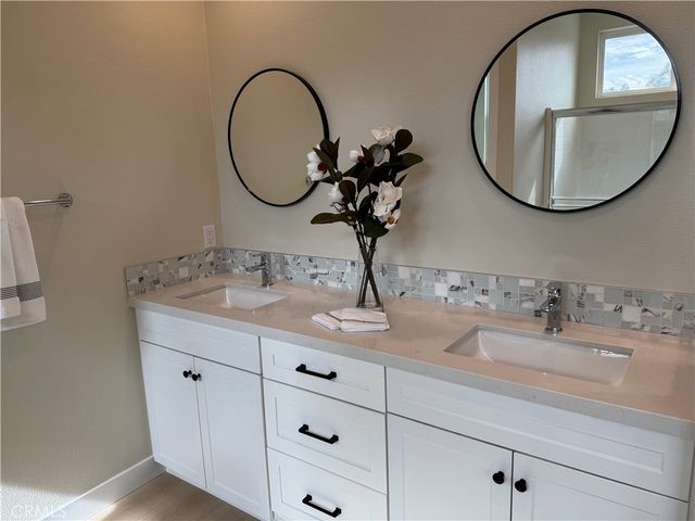 12265 N Lima, Sylmar, CA 91342