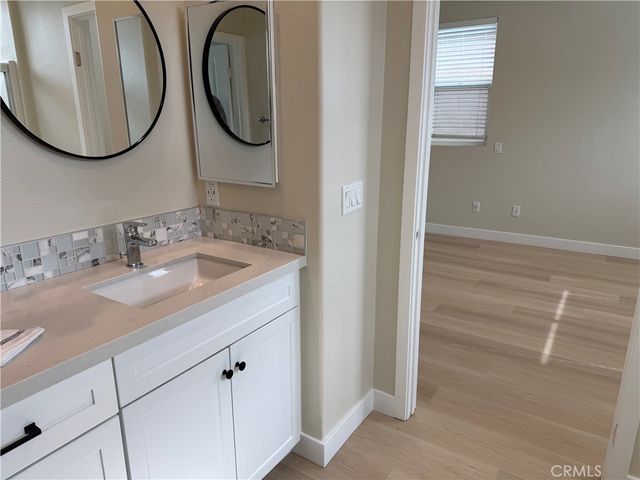 12265 N Lima, Sylmar, CA 91342