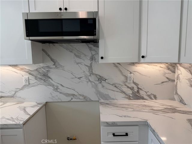 12265 N Lima, Sylmar, CA 91342