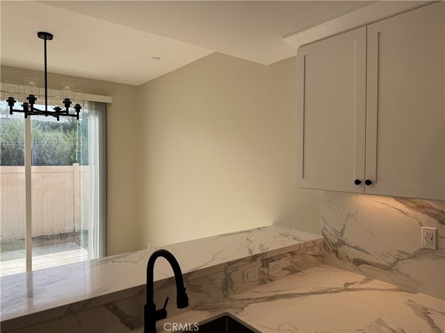 12265 N Lima, Sylmar, CA 91342