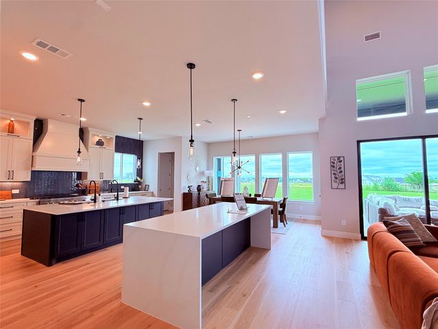 705 Cambridge Court, Nevada, TX 75173
