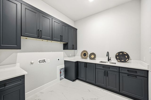 705 Cambridge Court, Nevada, TX 75173