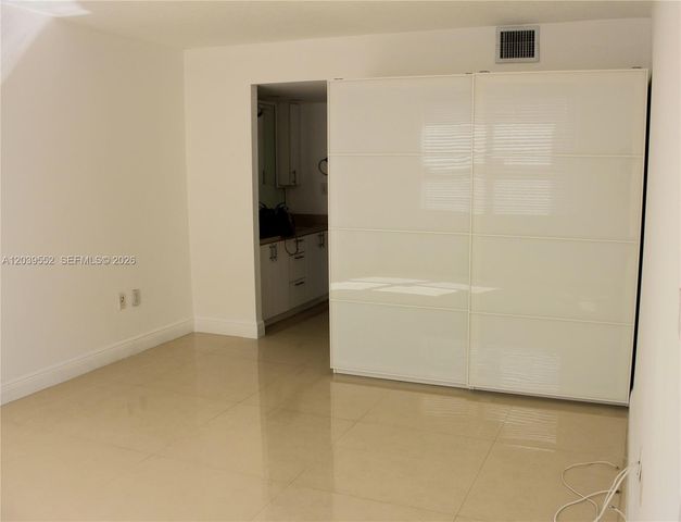 2333 Brickell Avenue 1004, Miami, FL 33129
