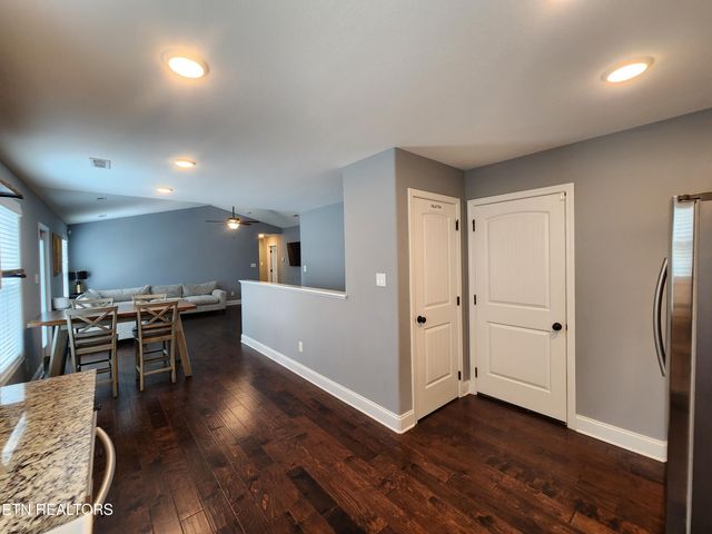 7928 Poplar Grove Lane, Powell, TN 37849