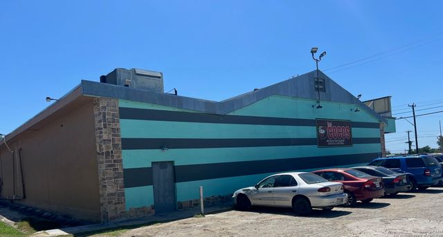 1502 Bandera, San Antonio, TX 78228