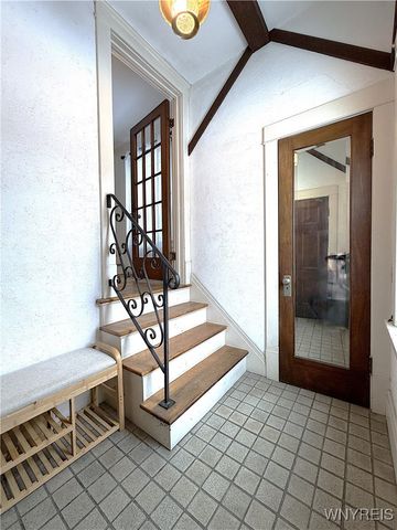 50 Delwood Road, Tonawanda, NY 14217