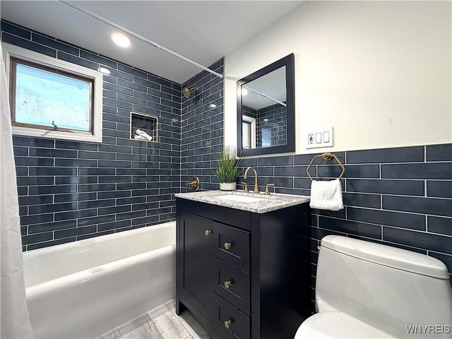 50 Delwood Road, Tonawanda, NY 14217