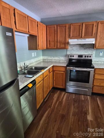 1746 Hunters Trail, Rock Hill, SC 29732