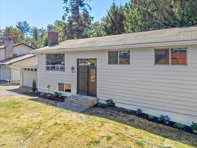 16032 22nd Avenue W, Lynnwood, WA 98087