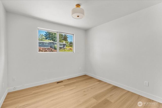 16032 22nd Avenue W, Lynnwood, WA 98087