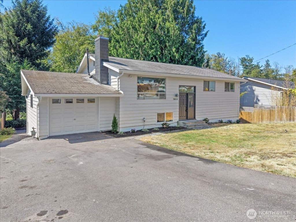 16032 22nd Avenue W, Lynnwood, WA 98087