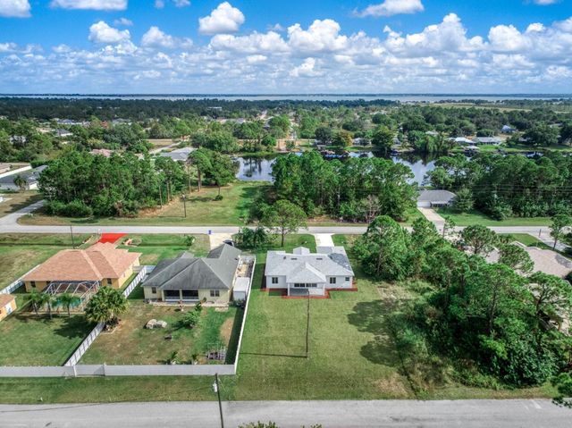 9007 Placid Lakes Blvd, Lake Placid, FL 33852