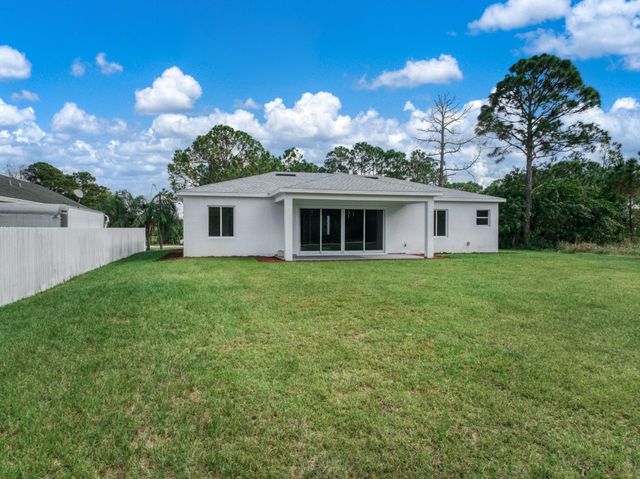 9007 Placid Lakes Blvd, Lake Placid, FL 33852