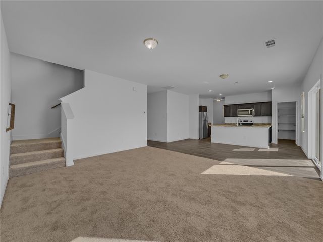 477 Bank Way, Crowley, TX 76036