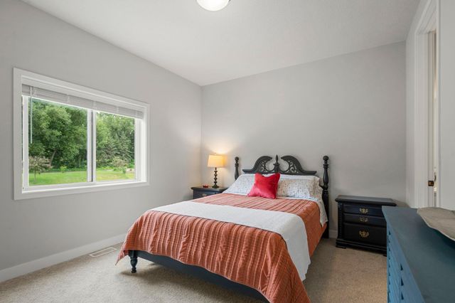 17580 Jett Circle SE, Prior Lake, MN 55372